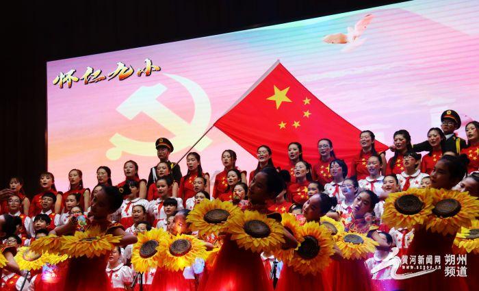 我想问问成年人的身份证绑定王者荣耀是否会受限制谢谢？游戏画面